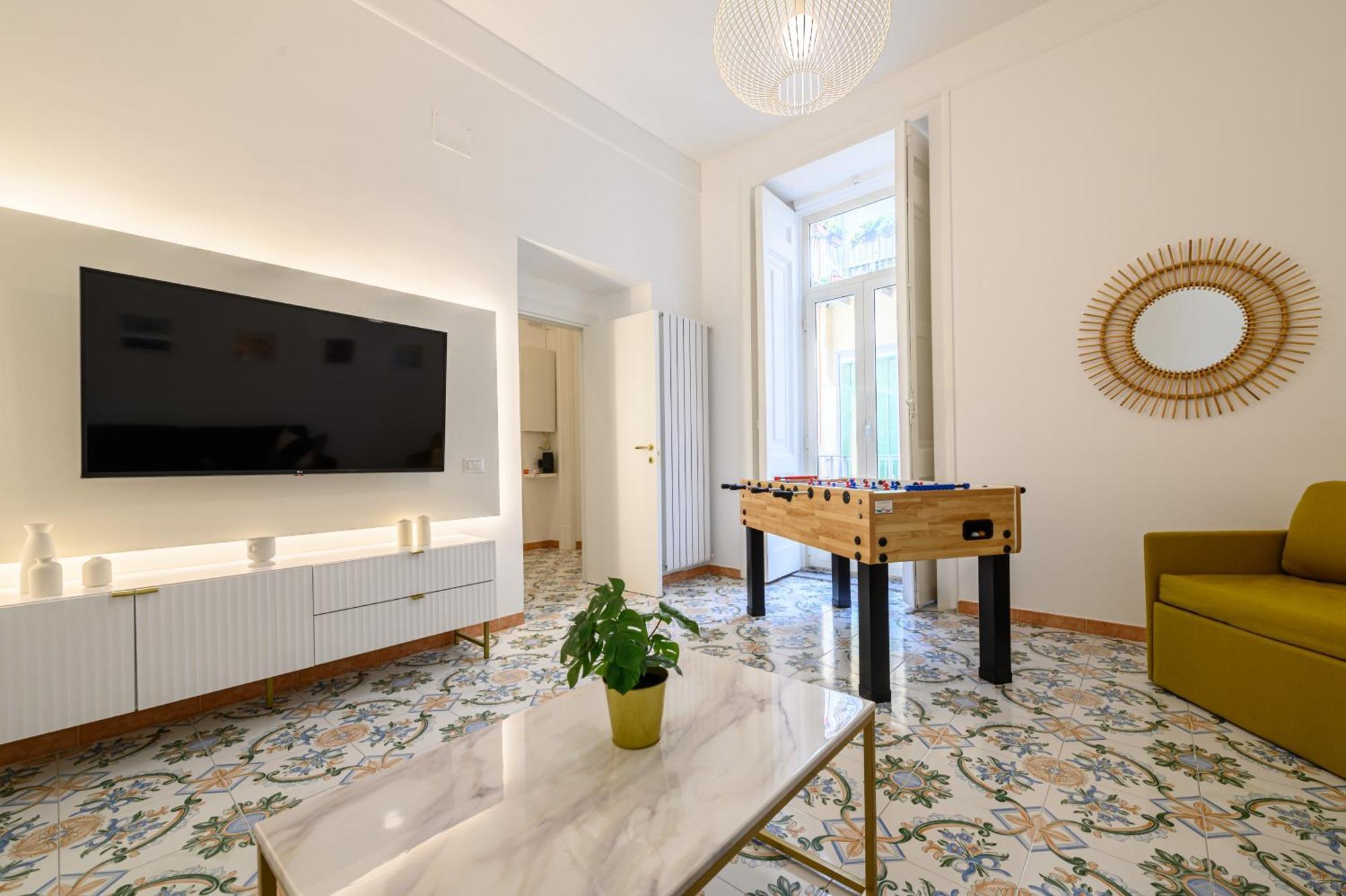 Guest House 121 Charming Apartment Νάπολη Εξωτερικό φωτογραφία
