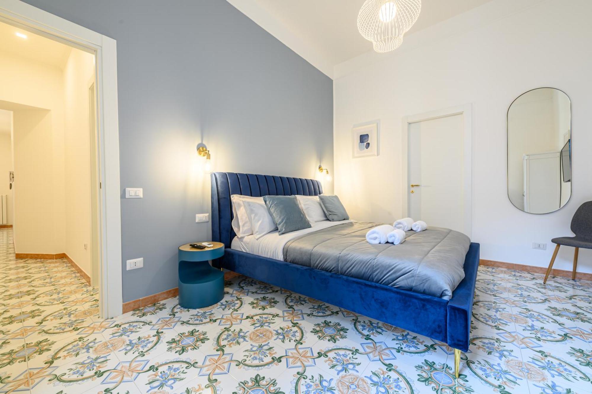 Guest House 121 Charming Apartment Νάπολη Εξωτερικό φωτογραφία